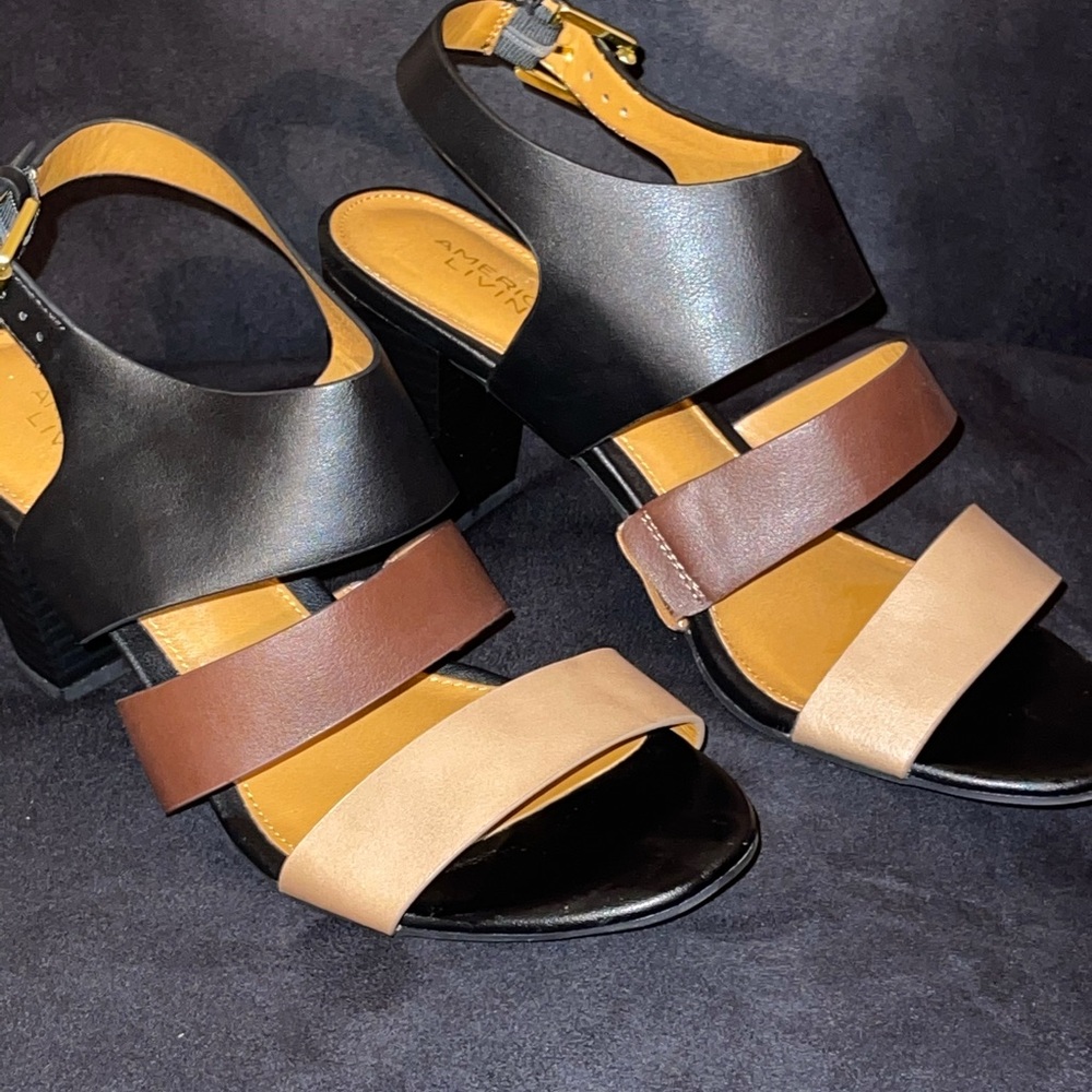American Living Black & Tan Block Heel Sandals
